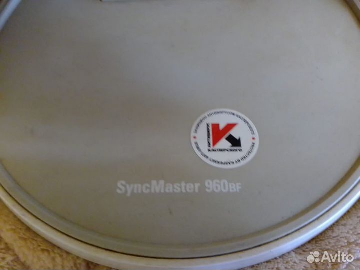 Монитор Samsung syncmaster 960BF