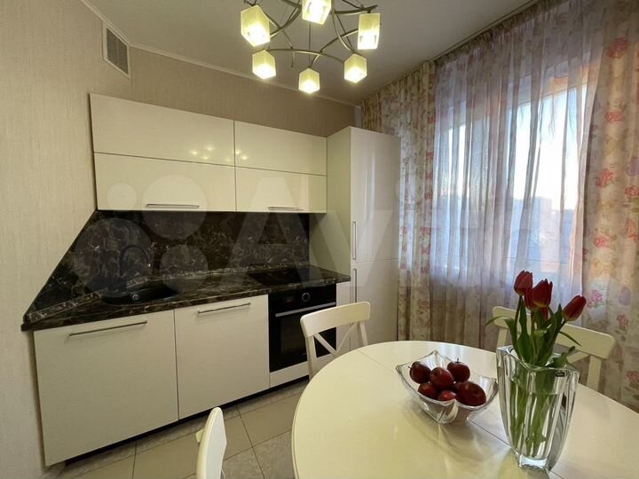 2-к. квартира, 55 м², 12/12 эт.