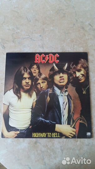 Виниловые пластинки AC/DC