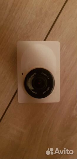 Видеорегистратор Xiaomi YI smart dash camera