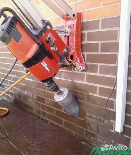 Алмазное бурение отверстий