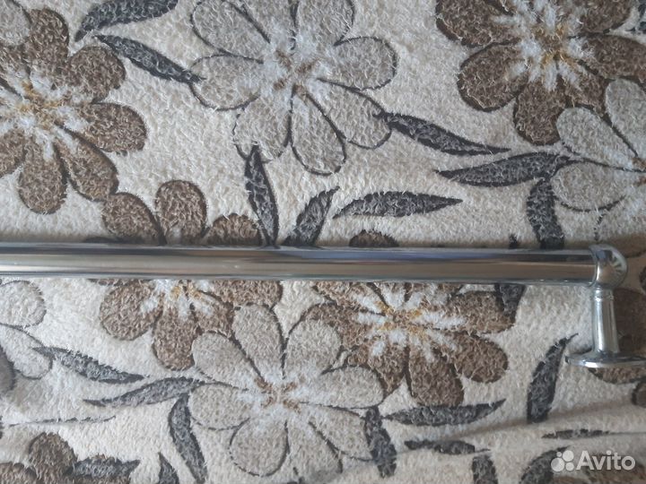 Штанга для гардеробной