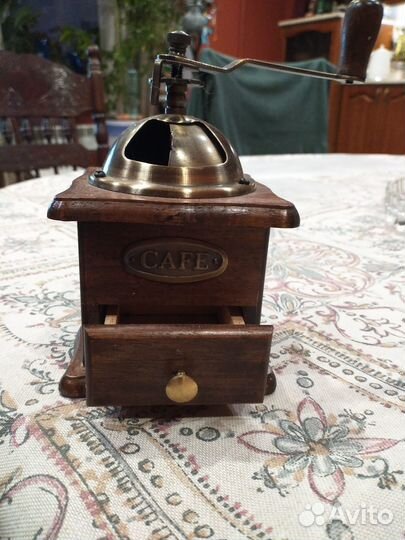 Кофемолка ручная