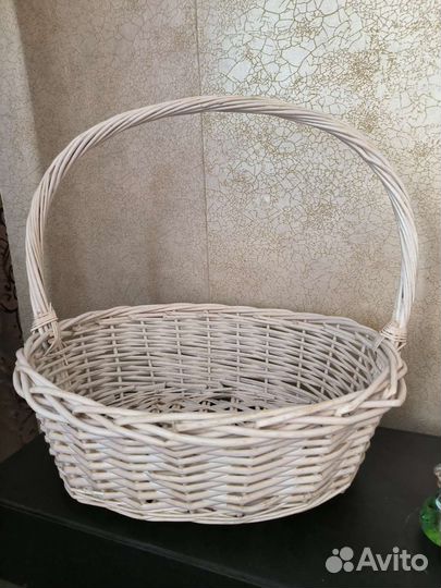 Корзина плетеная