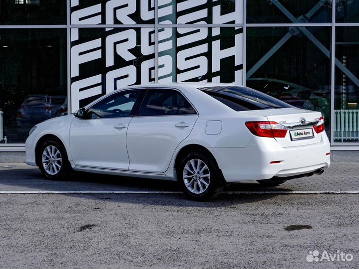 Toyota Camry 2.5 AT, 2014, 179 898 км