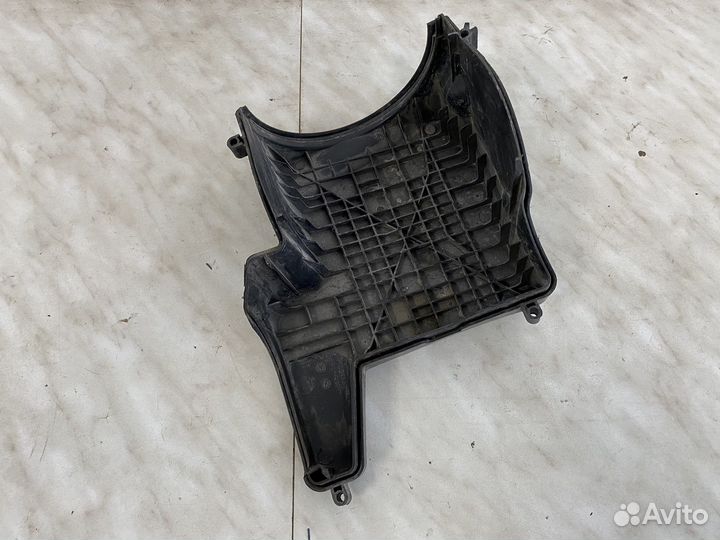 Крышка воздушного фильтра Ford focus 3