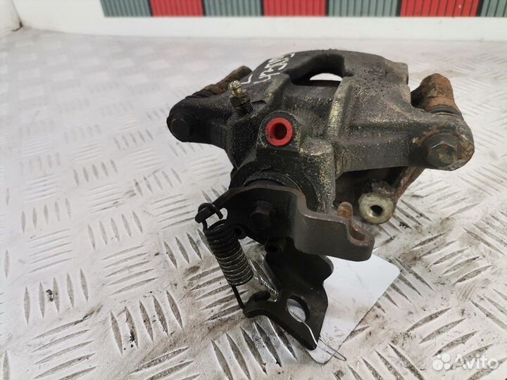 Суппорт задний правый для Ford Mondeo 3 1478338