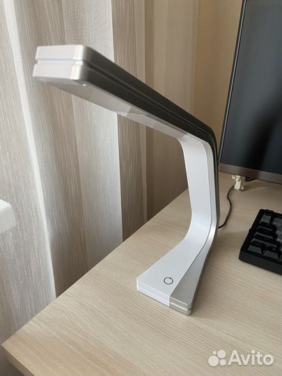 Лампа настольная MW light