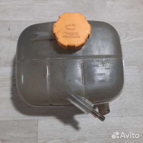 Бачок расширительный Opel Astra H хэтчбек 2005