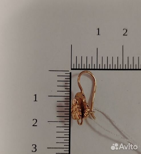 Золотые серьги