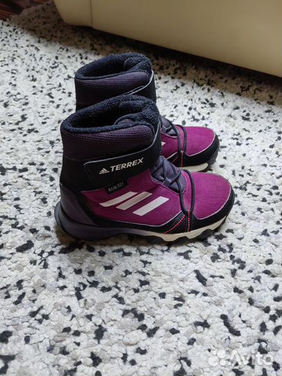 Ботинки Adidas б/у зимние 31 р