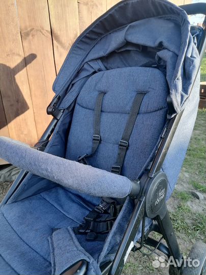 Прогулочная коляска britax romer
