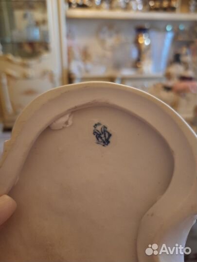 Фарфоровые статуэтки