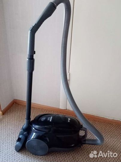 Пылесос LG 2000w