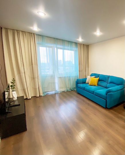 2-к. квартира, 53 м², 17/19 эт.