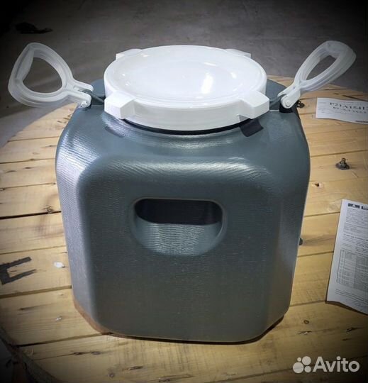 Бочка пластиковая, емкость для воды