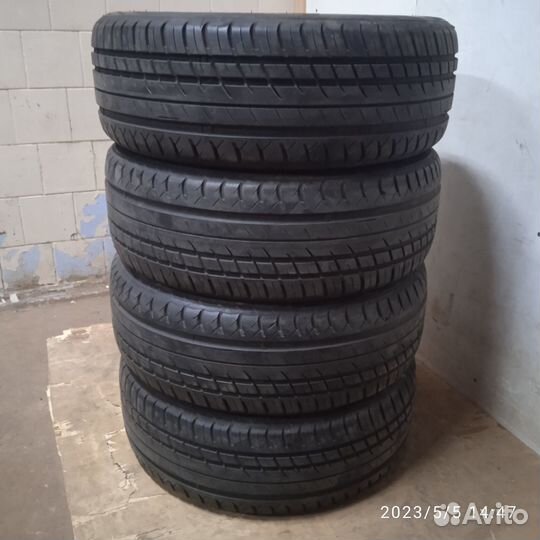 Viatti Strada Asimmetrico V-130 205/55 R16 91V