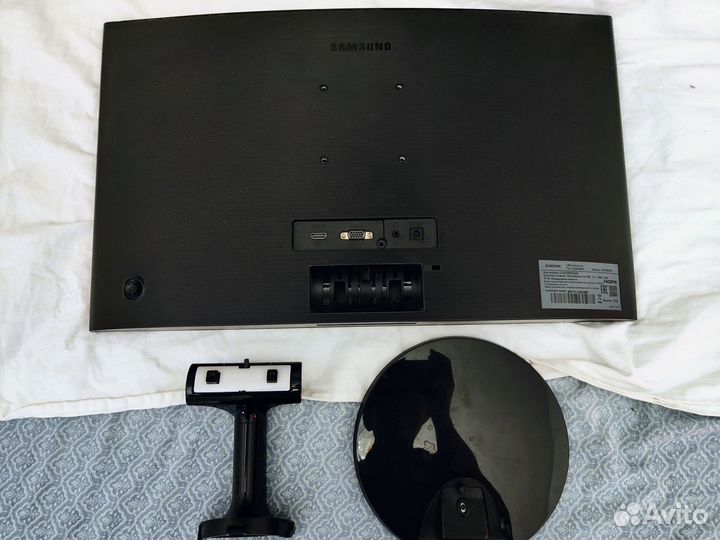 Изогнутый 23.5-монитор Samsung C24F390FHI FHD 60HZ