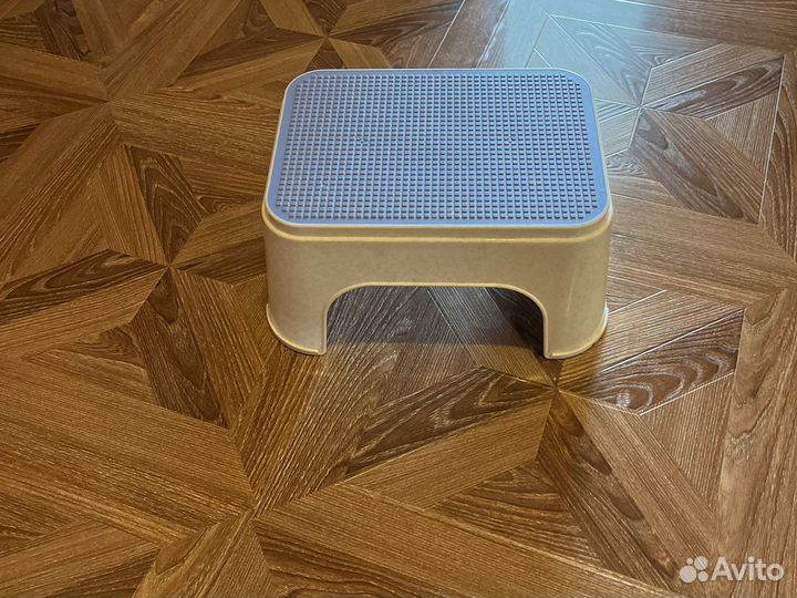 Подставка под ножки доя ребенка