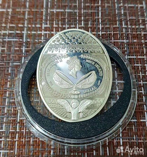 Монета Dollar Niue island Elizabeth II 2011 Ag 925