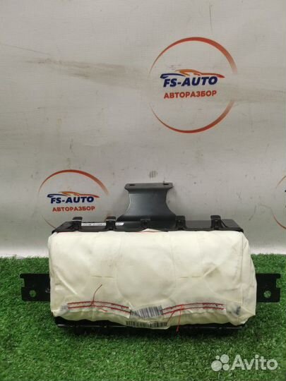 Подушка безопасности передняя Kia Ceed хетчбэк 1.4