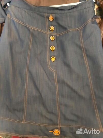 Костюм женский