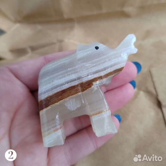 Фигурка слоник из натурального оникса