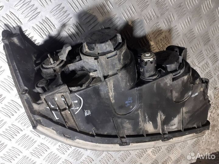 Фара левая Hyundai Sonata NF