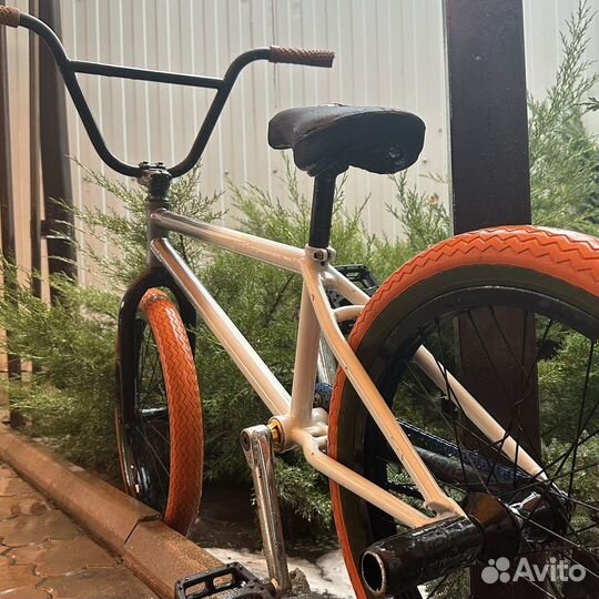 Custom BMX