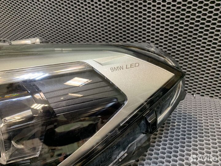 Фара на BMW X1 F48 LED рест оригинал б/у левая