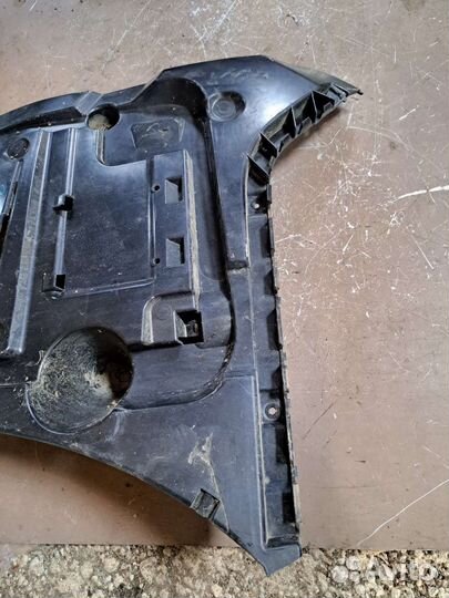 Кронштейн заднего бампера правый BMW F01