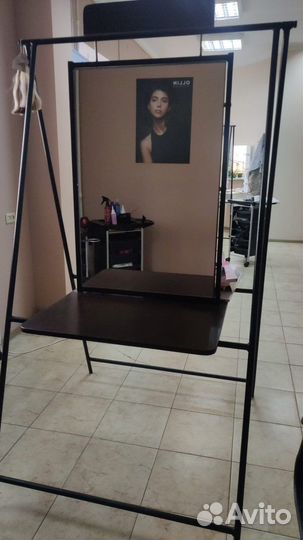 Парикмахерское зеркало
