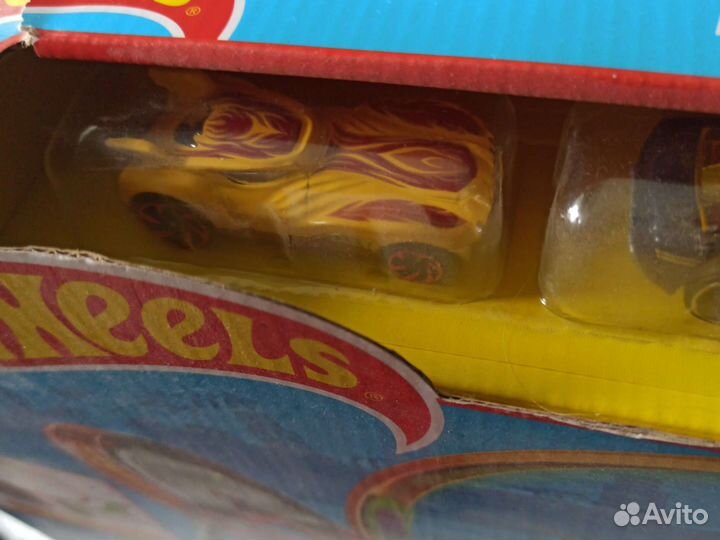 Hot wheels трек новый