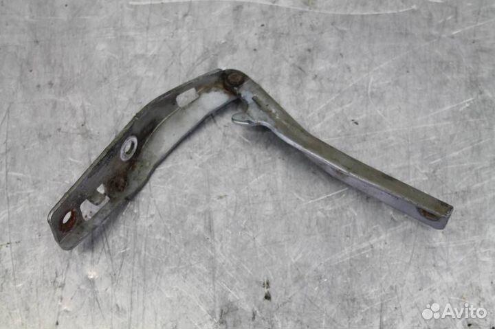 Петля капота правая Peugeot-Citroen 206