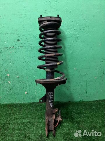 Стойка амортизатора задняя правая Hyundai Matrix