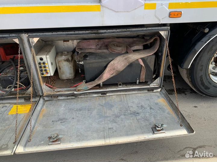 Полуприцеп для перевозки скота Тонар 9827, 2020