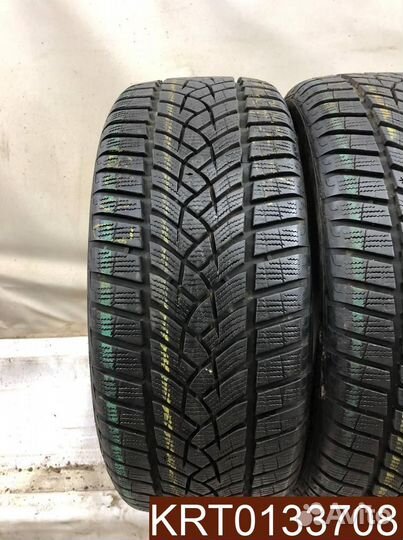 Goodyear UltraGrip Performance Gen-1 215/45 R17 91V