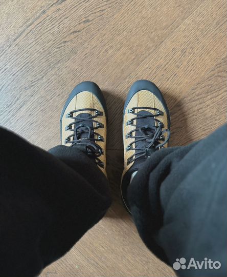 The north face glenclyffe Cream Gore-Tex оригинал