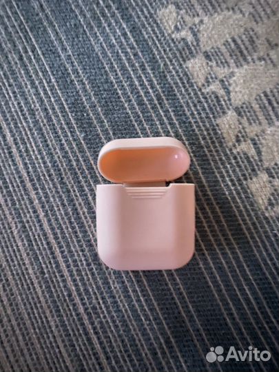 Чехол на airpods