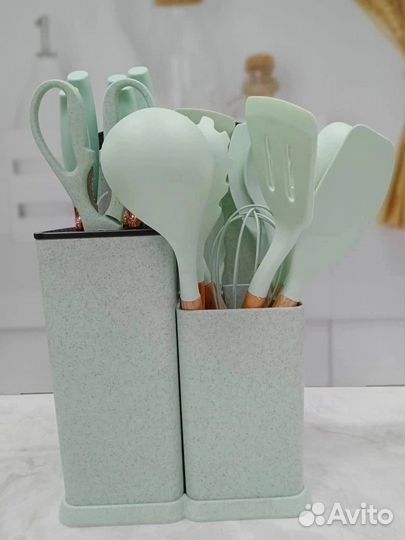 Набор кухонных принадлежностей 19 предметов