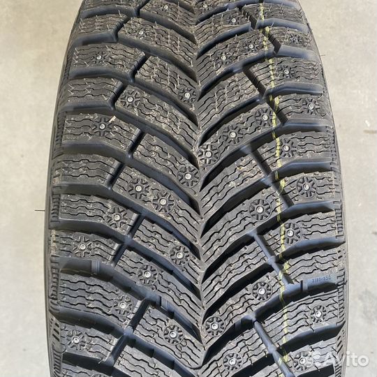 Michelin X-Ice North 4 SUV 265/45 R21 108T