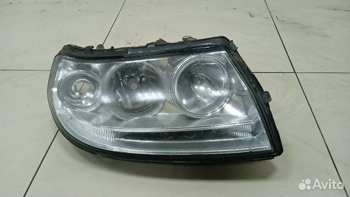 Фара правая стекло УАЗ Патриот