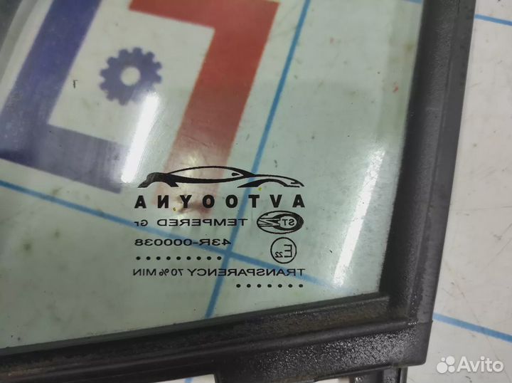 Стекло двери передней правой (форточка) Ravon R2 9