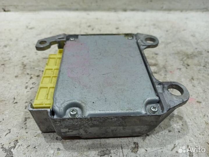 Блок SRS Лексус GS 3