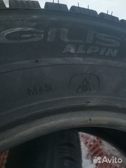 Michelin Agilis Alpin 235/65 R16