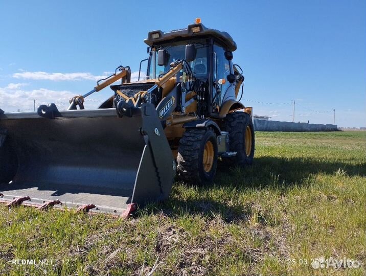 Экскаватор-погрузчик JCB 3CX, 2023