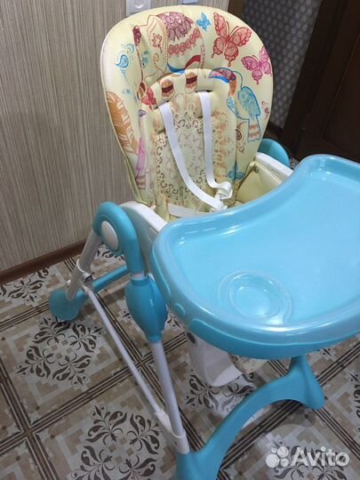 Стульчик для кормления corol