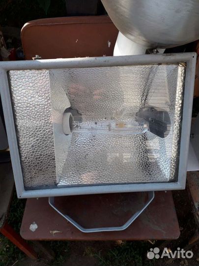 Светильники прожекторы,лампы дрл,HQ400