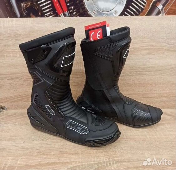 Мотоботы MCP Macon