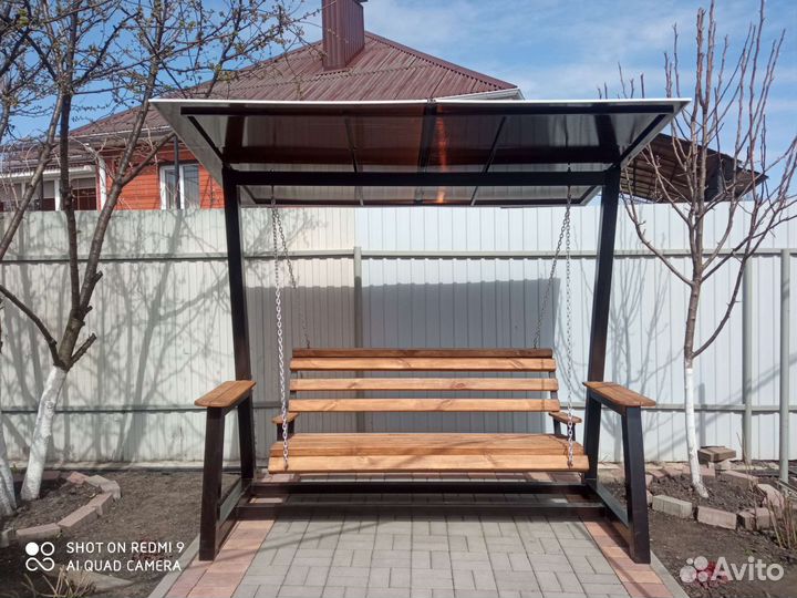 Садовые качели